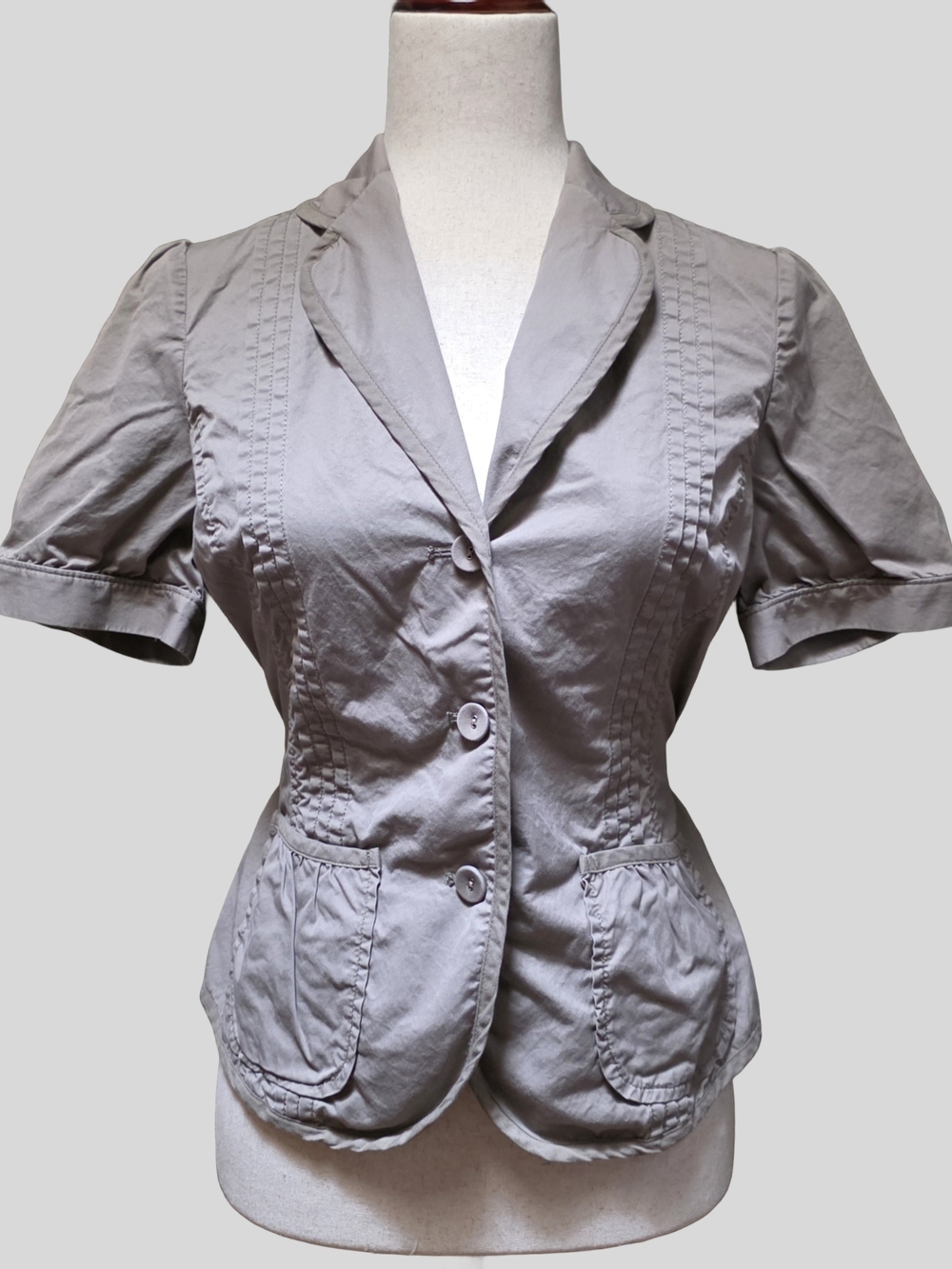 Y2K Banana Republic 2007 Tan Ruched Frill Short Sleeve Blazer Top